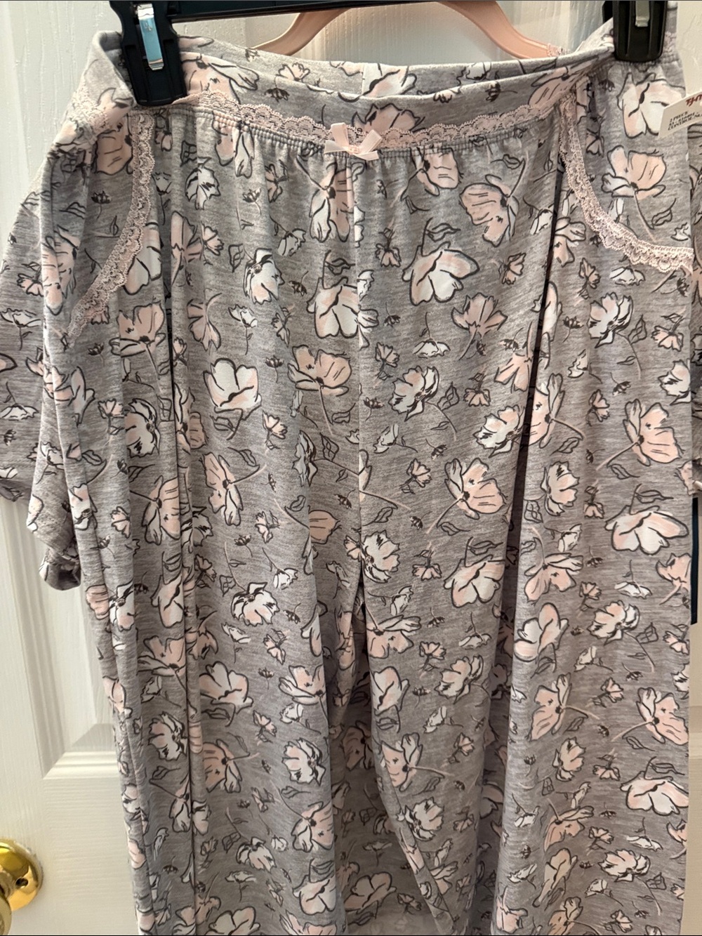 Rene Rofe Grey Pajama Set with Pink Floral Print - Picture 3 of 5